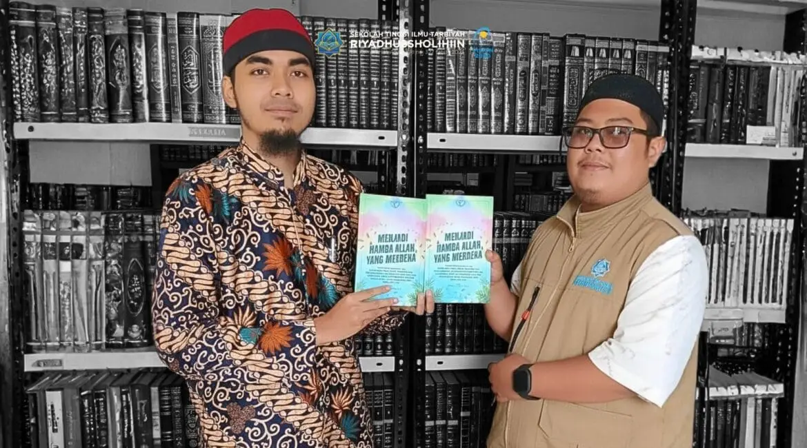 STITR berita Website